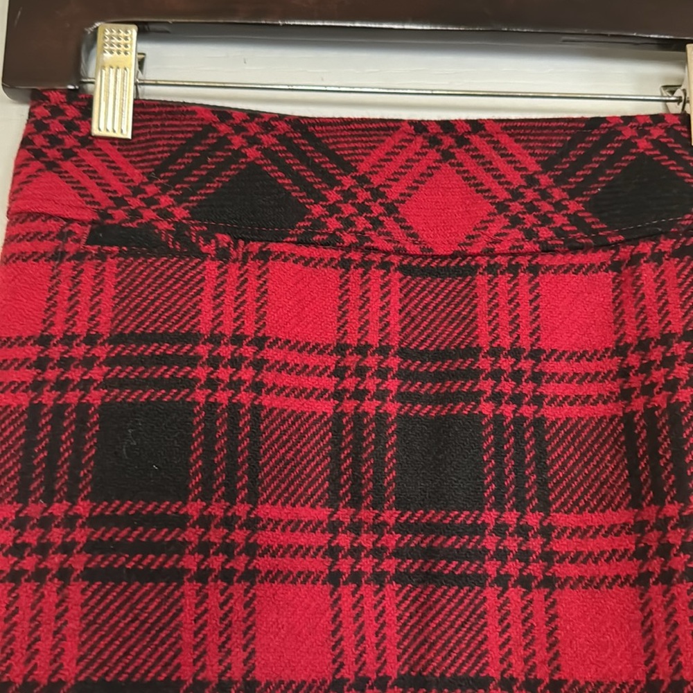 L.L. Bean High Waisted Plaid Skirt - Picture 5 of 7